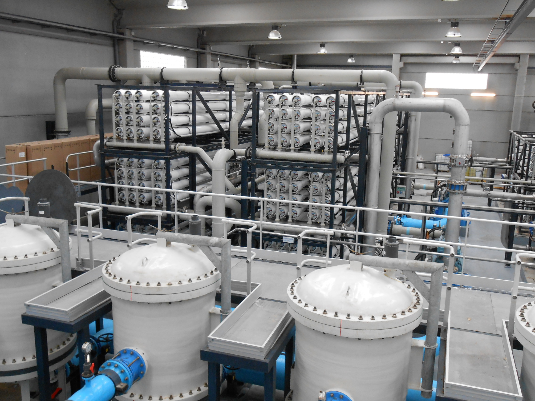 Reverse osmosis installation